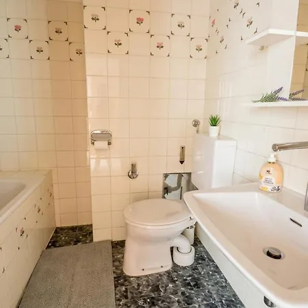 Mona Haus Kmb Seeblick Ossiacher See, Hallenbad, Skiarena Gerlizen Apartman *